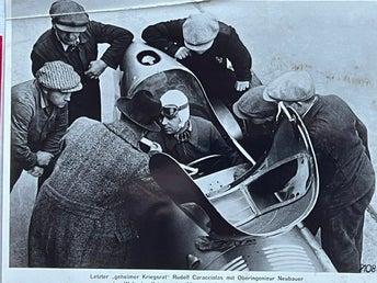 Rudolf Caracciola och ingenjör A Neubauer, rekordvagn, 30-tal, original från MB