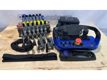 Walvoil DPX 100 6 funktioner + Scanreco RC 400 Maxi 2 joysticks