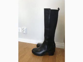 Svarta RIZZO stövlarboots i skinn, storl. 38 (347225344) ᐈ Svarta RIZZO stövlarboots i skinn, storl. 38 (347225344) ᐈ