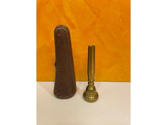 Fransk horn antikt munstycke Rubier Nürnberg D.R.P. Rare, Tyskland 1900 Tal.