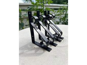 Hyllkonsoler i svart metall, 4-pack