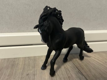 Schleich Pura Raza Española (PRE) hingst