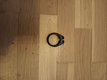Sadelklämma