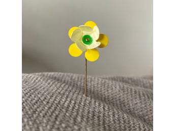 Majblomma 1983