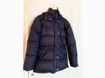 Alexandra Down Jacket, marinblå Alexandra Down Jacket, marinblå