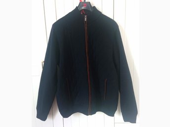 Jättefin marinblå jacka från LC WAIKIKI storlek 3XL Jättefin marinblå jacka från LC WAIKIKI storlek 3XL