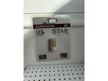 LED-lampa 3W (motsvarar 27W), 2700K varmvit, 280 LM