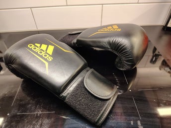 Adidas Boxningshandskar, Svarta/Guld 8 oz