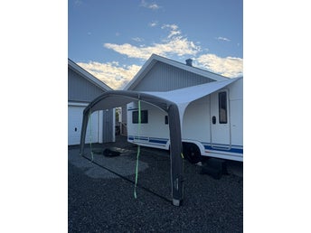 Dometic Sunshine AIR Pro 500 – Smidigt uppblåsbart soltak (5 meter)