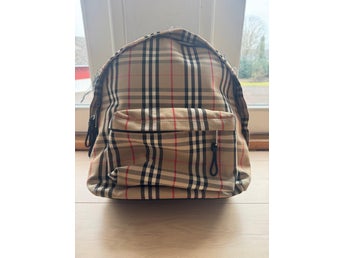 Burberry ryggsäck i