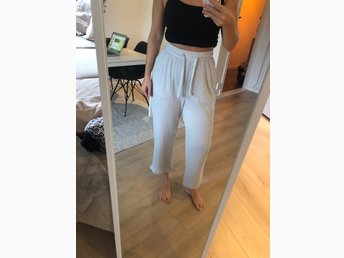gymshark relaxed joggers