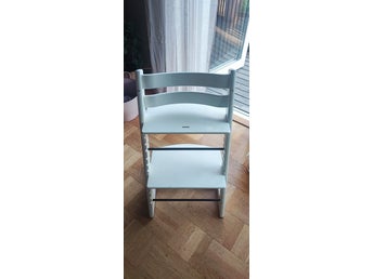 2 stycken Stokke Tripp Trapp barnstol