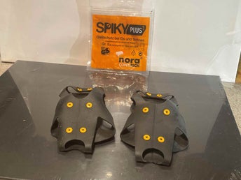 Helfotsskydd Halkskydd dobbar - Nora Contitech Spiky Plus skoskydd