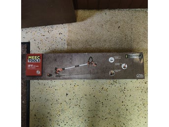 Ny oanvänd Jula MEEC TOOLS 18V Grästrimmer