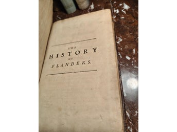 History of Flanders 1701 – första upplagan, adlig proveniens (Ekolsund)