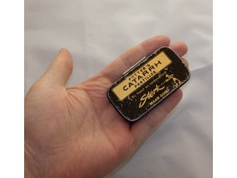 Potters Catarrh pastilles - plåtask plåtburk - burk ask plåt - Potter's Linia