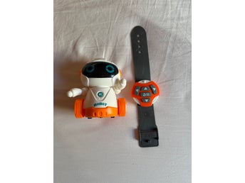 Radiostyrd robot med fjärrkontroll