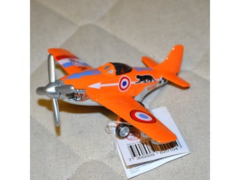 Flygplan Orange 14cm Spitfire Chief Pullback Hjul Öppningsbart Fönster Ny