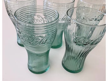 5 st Räfflade Gröna Coca- Colaglas Limited Edition 2018 Grönt glas