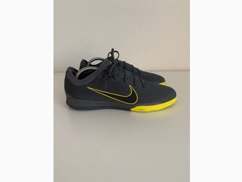 Nike Mercurial Vapor XIII Academy MDS Turf .Amazon.com