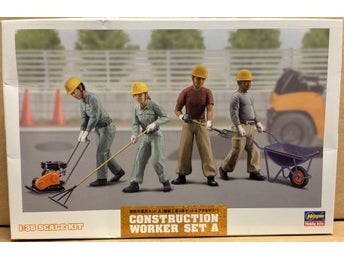 CONSTRUCTION WORKER SET A (SLITEN LÅDOR) HASEGAWA 1/35