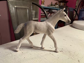 SCHLEICH föl, Holsteiner, 2017