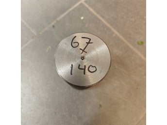 Grovsvarvat ämne till cylinder foder.
