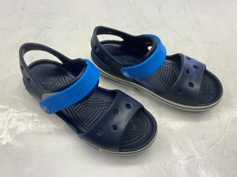 Crocs Sandaler Blå. barn. Storlek 36. FRI FRAKT