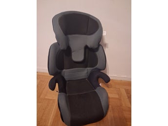 Bilbarnstol E4 15-36 kg