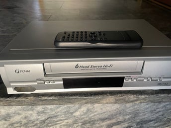 Funai 6 Head Stereo Hi-Fi VHS-spelare