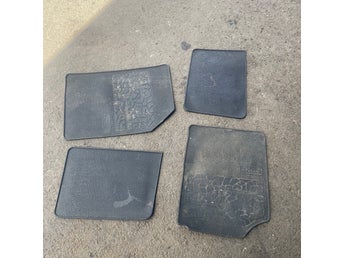 Golvmattor till Renault Clio 2002