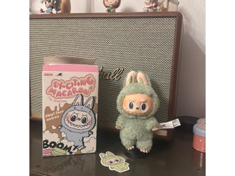 The Monsters Exciting Macaron Vinyl Face figur