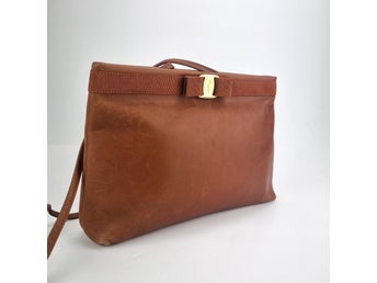 ÄKTA Salvatore Ferragamo Brun Väska Läder Skinn Skinnväska
