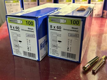 Metallankare (id01630-31) Hufner 8x60 mm --- 2 paket 2x100 st EAN 4022489121201