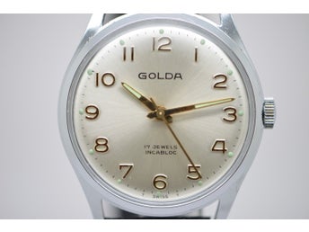 SUPER FIN VINTAGE UR GOLDA