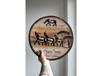 Vintage konst täljstensfat / tallrik - afrikansk safari handgjord motiv 36,5 c
