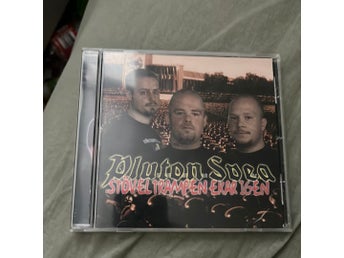 Pluton Svea - Stöveltrampen Ekar Igen CD | Köp på Tradera (736188087)