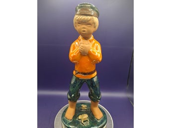 Jie Gantofta Emil figur I keramik