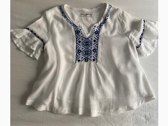 ᐈ Köp & sälj Abercrombie Fitch Barnkläder strl 134140 ᐈ Köp & sälj Abercrombie Fitch Barnkläder strl 134140