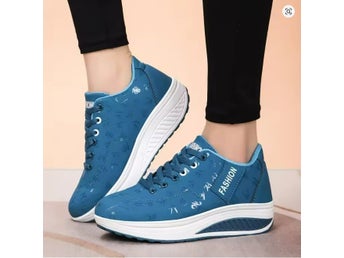 ULTRA BEKVÄMA SNEAKERS DAM – LÄTTA, MJUKA & PERFEKTA FÖR VARDAG - Storlek 40,5