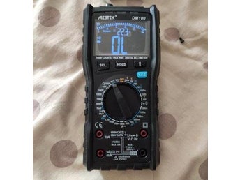 10000 räkningar digital multimeter med HD-display, datalagring, LED-belysning