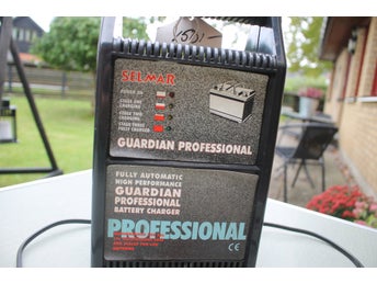 Selmar Guardian Professional batteriladdare
