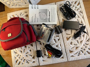 Canon MV300 MiniDV Videokamera Digital Camcorder Väska Laddare Manual Tillbehör
