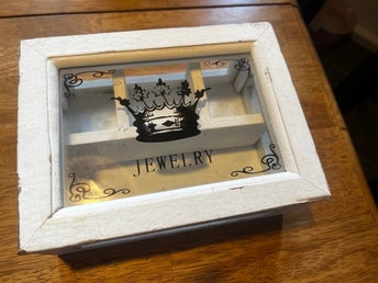 Smyckeskrin Gilbert Shabby Chic