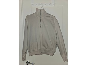 Tiger of Sweden ljusbeige tröja, storlek S