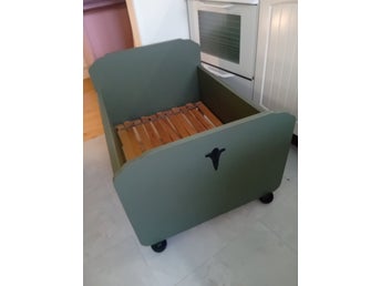 Spjälsäng / Växasäng
