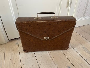 Retro portfölj brun 50-tal med prislapp