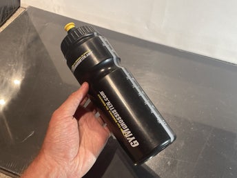 Gymgrossisten äldre Oanvänd vattenflaska 750ml - Euro Bottle