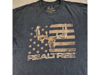 Realtree T-Shirt Storlek L jakt tryck tyg norpa ärm
