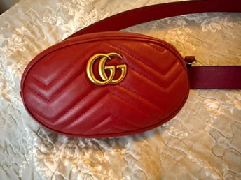 Gucci marmont crossbody/belt bag
